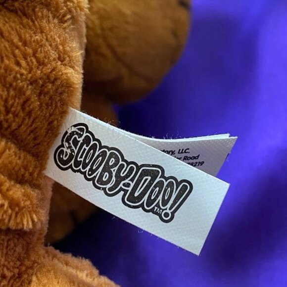 πToy Factory Scooby Doo Plush Animal May 2011 14 Inch Sitting Dog with Collar - Picture 9 of 12